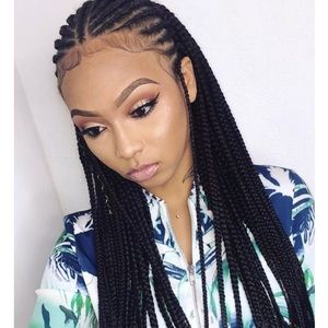 Meet your Posher, Alexis